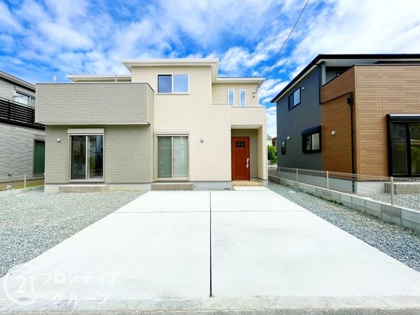 生駒郡斑鳩町目安北１丁目　新築一戸建て　第４　１号棟