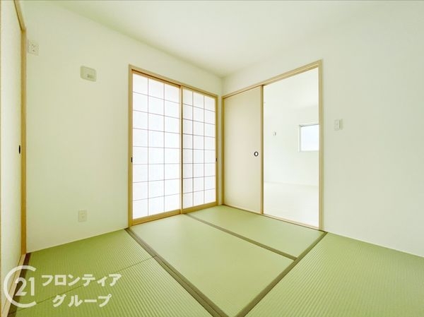 生駒郡斑鳩町目安北１丁目　新築一戸建て　第４　２号棟