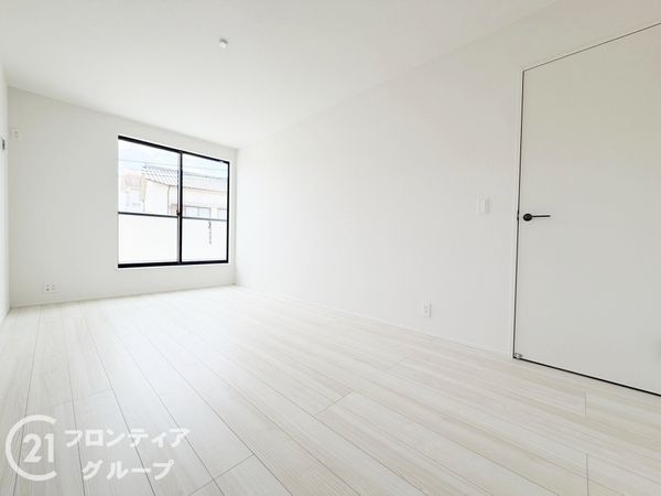 生駒郡平群町西宮３丁目　新築一戸建て　２期　１号棟