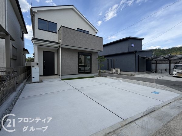 生駒郡平群町西宮３丁目　新築一戸建て　２期　１号棟