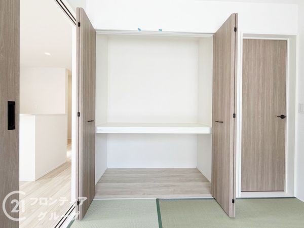 生駒郡平群町西宮３丁目　新築一戸建て　２期　２号棟