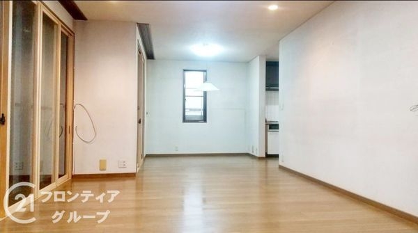 京田辺市花住坂３丁目　中古一戸建て