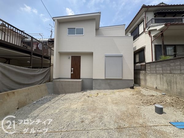 大和郡山市小泉町　新築一戸建て