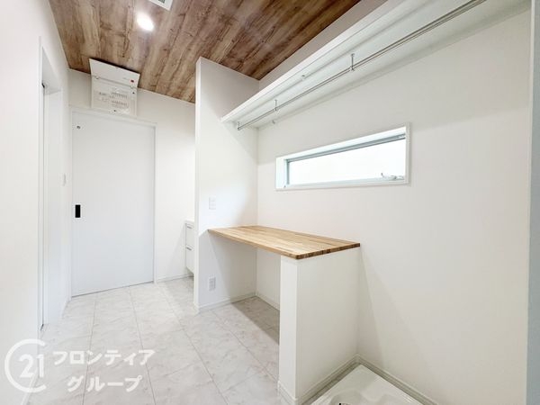 大和郡山市小泉町　新築一戸建て