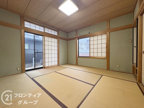 生駒市真弓３丁目の中古一戸建て