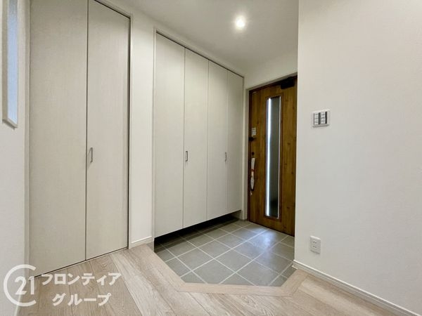 橿原市中曽司町　新築一戸建て