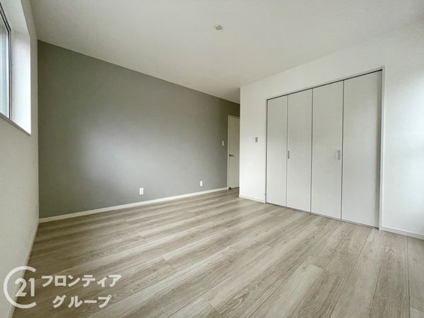 橿原市中曽司町　新築一戸建て