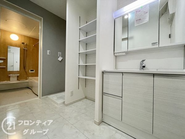 橿原市中曽司町　新築一戸建て