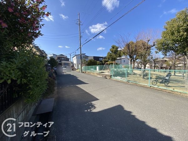 京田辺市草内八田　新築一戸建て　２期　１号棟