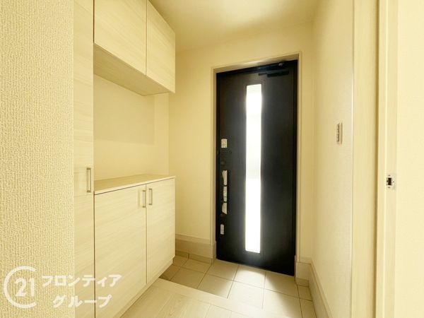 生駒郡斑鳩町龍田４丁目　新築一戸建て　３期　２号棟