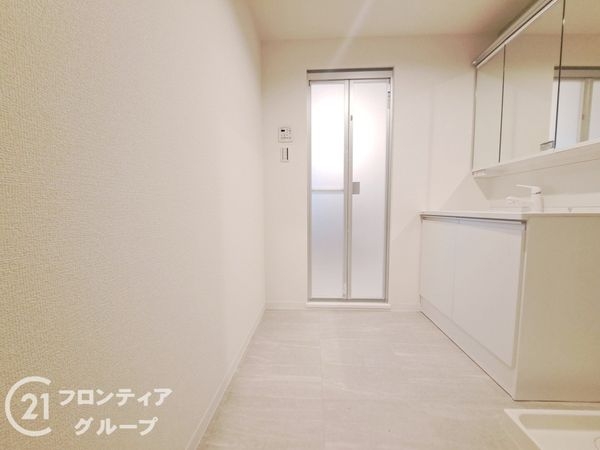 ローレルスクエア木津川台第2期16番館　中古マンション