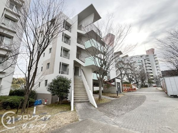ローレルスクエア木津川台第2期16番館　中古マンション