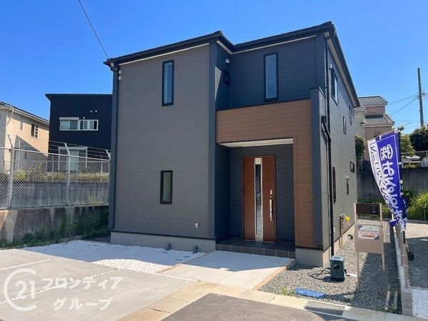 生駒市翠光台　新築一戸建て　３号棟