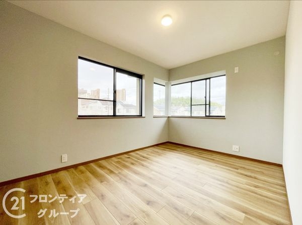 京田辺市山手東１丁目の中古一戸建て