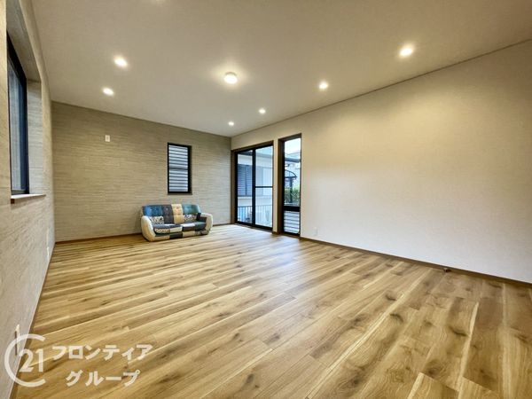 京田辺市山手東１丁目の中古一戸建て