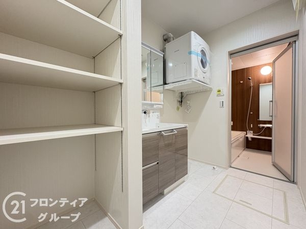 大和郡山市野垣内町　新築一戸建て