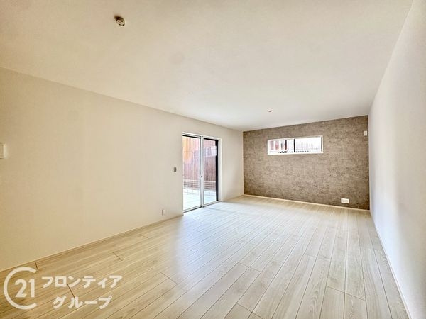 大和郡山市野垣内町　新築一戸建て