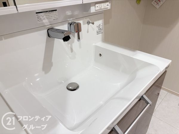 大和郡山市野垣内町　新築一戸建て