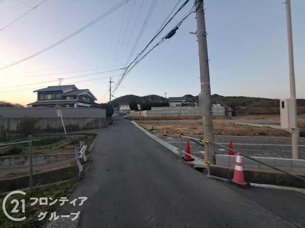 生駒郡斑鳩町龍田３丁目　新築一戸建て　３期　１号棟