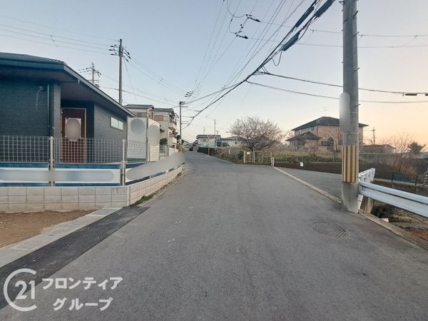 生駒郡斑鳩町龍田３丁目　新築一戸建て　３期　１号棟