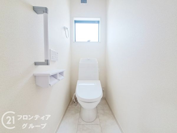 生駒郡斑鳩町龍田３丁目　新築一戸建て　３期　２号棟