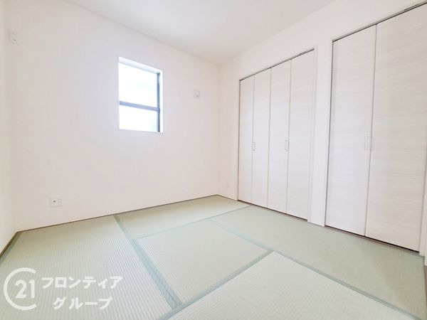 生駒郡斑鳩町龍田３丁目　新築一戸建て　３期　２号棟