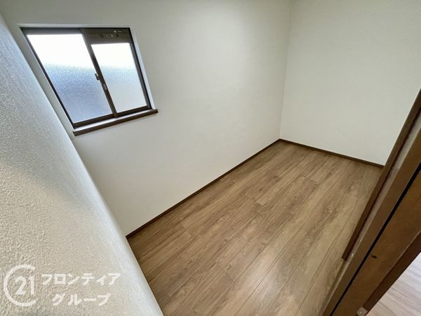 奈良市左京３丁目の中古一戸建て