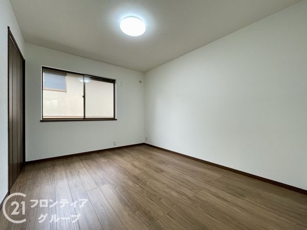 奈良市左京３丁目の中古一戸建て