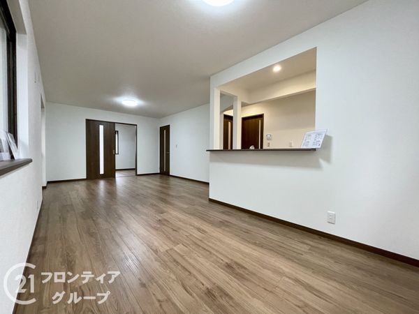 奈良市左京３丁目の中古一戸建て