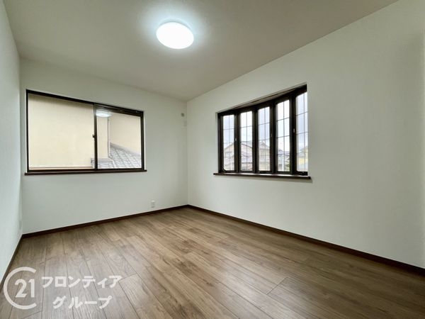 奈良市左京３丁目の中古一戸建て