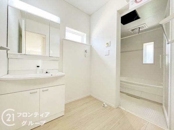 奈良市中山町　新築一戸建て　第１３１号棟