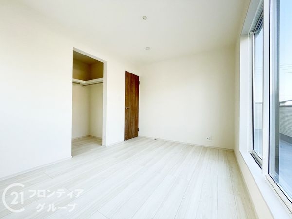 大和郡山市九条町　新築一戸建て　２期　２号棟
