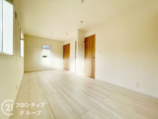 大和郡山市九条町　新築一戸建て　２期　１号棟