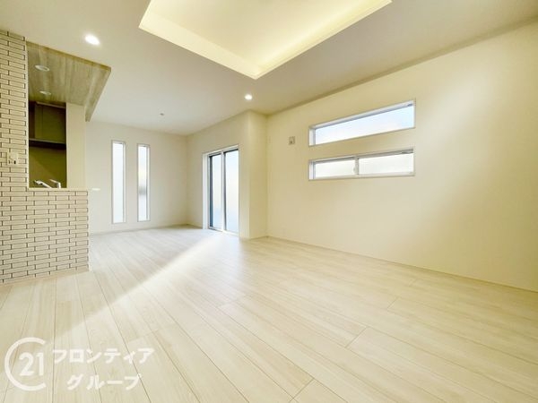 大和郡山市九条町　新築一戸建て　２期　１号棟