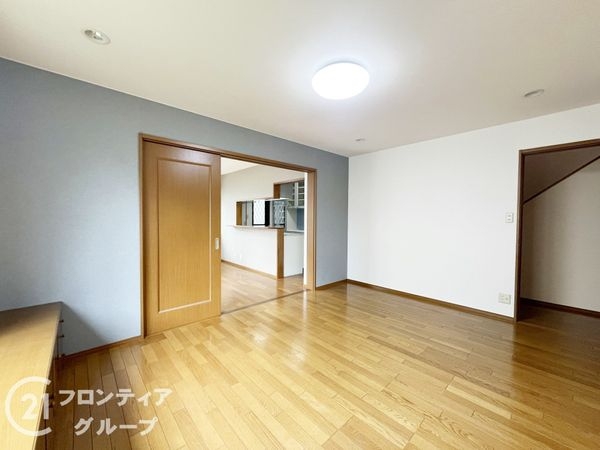 木津川市州見台３丁目の中古一戸建て