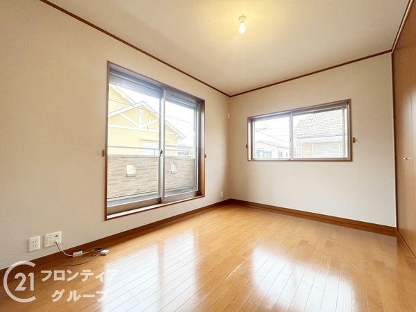 奈良市神殿町の中古一戸建て
