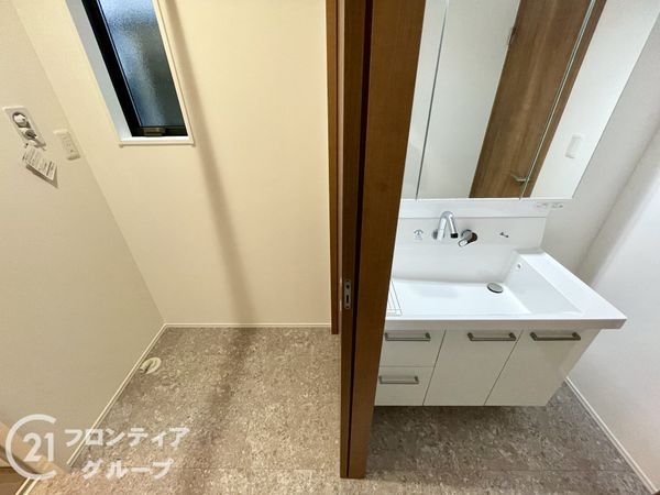 桜井市大字西之宮　新築一戸建て　２号棟
