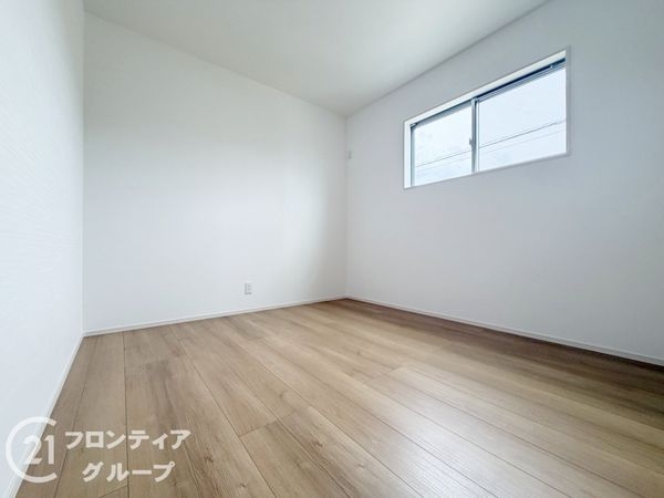 大和高田市春日町２丁目　新築一戸建て