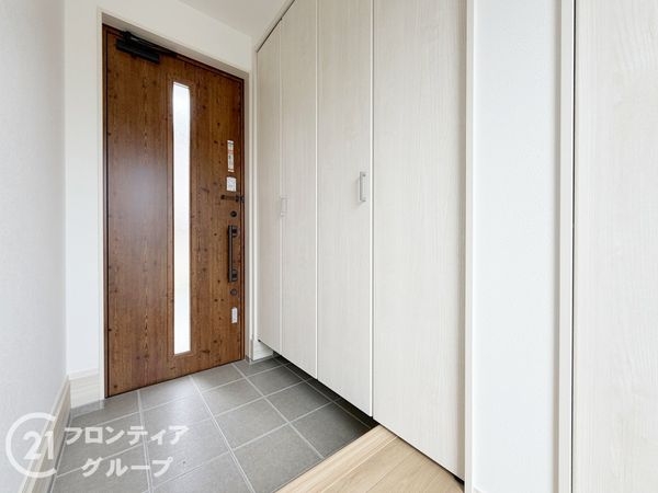 大和高田市春日町２丁目　新築一戸建て