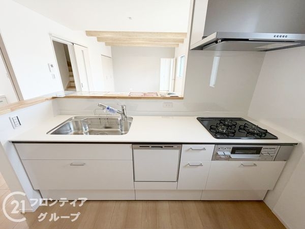 大和高田市春日町２丁目　新築一戸建て