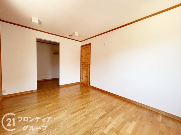 木津川市梅美台６丁目の中古一戸建て