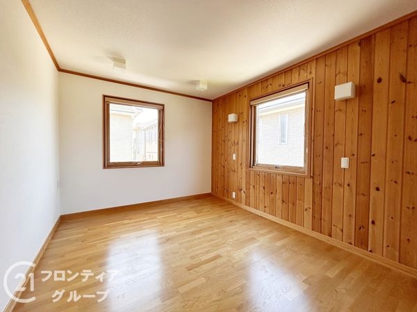 木津川市梅美台６丁目の中古一戸建て