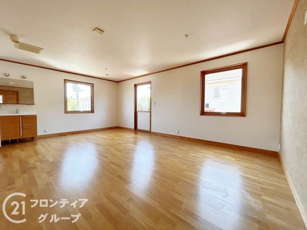 木津川市梅美台６丁目の中古一戸建て