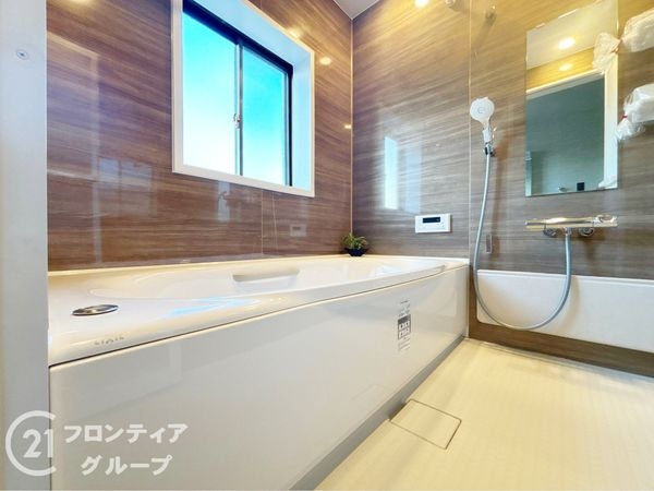 京田辺市花住坂３丁目　中古一戸建て