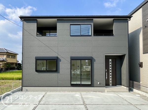 北葛城郡上牧町大字中筋出作　新築一戸建て　３期　１号棟