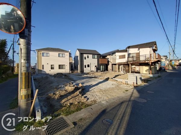 相楽郡精華町大字菱田小字西川原　新築一戸建て　１期　１号地
