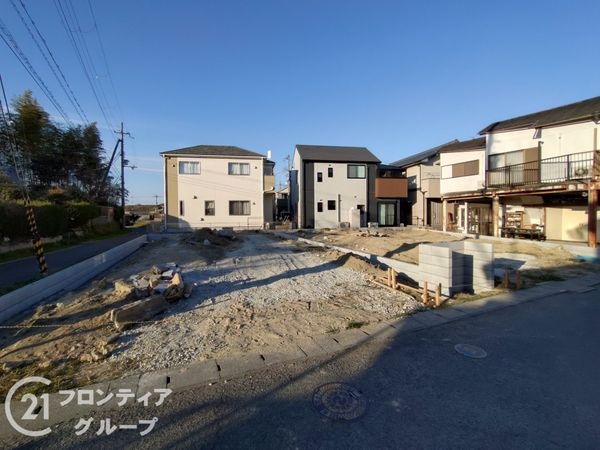 相楽郡精華町大字菱田小字西川原　新築一戸建て　１期　１号地