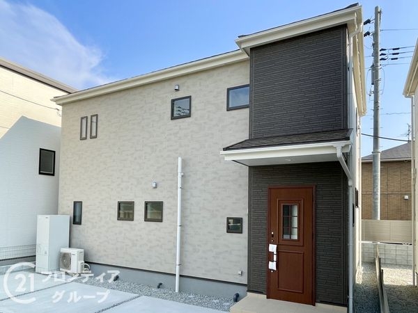 北葛城郡上牧町大字中筋出作　新築一戸建て　３期　２号棟