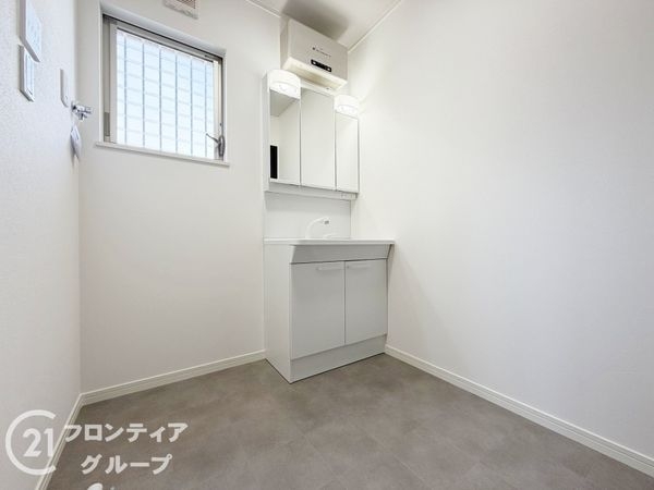 生駒郡斑鳩町龍田南５丁目の中古一戸建て