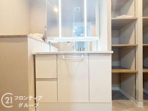 ローレルコート萩の台８号棟　中古マンション